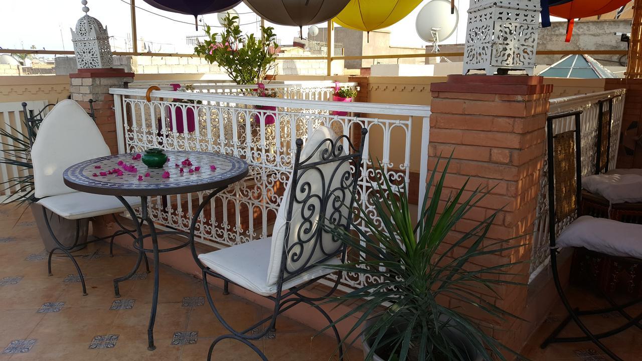马拉喀什 里亚德乔恩波尔摩洛哥传统庭院住宅酒店 外观 照片